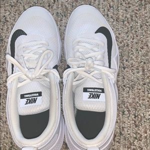 Nike hyperace 1 volleyball shoes women size 7.5